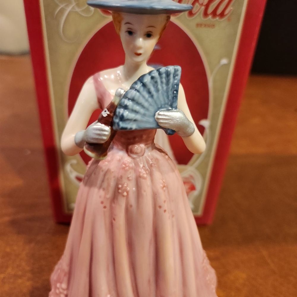 Coca Cola Lady Figurine in Pink Dress - Picture 2 of 10
